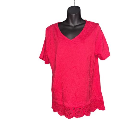 STUNNING Chico's Women's Medium pink/red Eyelet Hem V-Neck Shirt Short Sleeves S - Picture 1 of 6